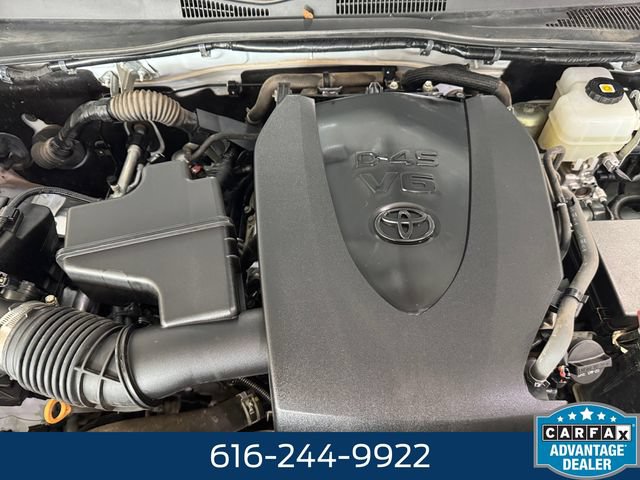 Used 2023 Toyota Tacoma TRD Off-Road AWD/4WD image 6