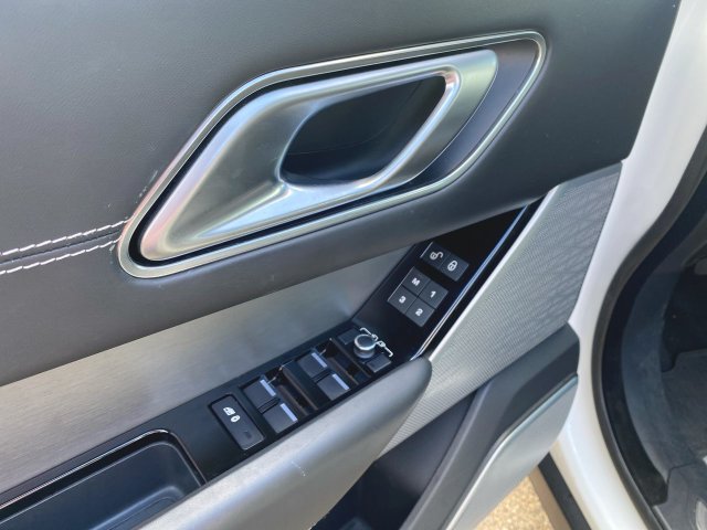 Used 2020 Land Rover Range Rover Velar R-Dynamic HSE AWD/4WD image 24