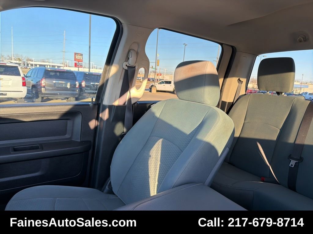 Used 2016 RAM 2500 Tradesman w/ Chrome Appearance Group image 82