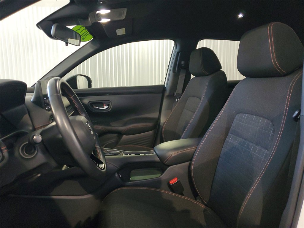 Used 2023 Honda HR-V Sport image 15