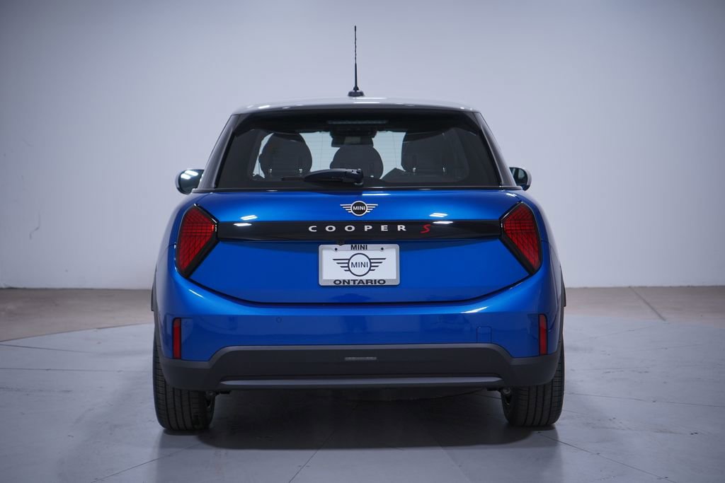 New 2026 MINI Cooper S image 5