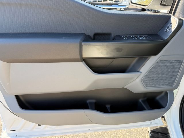 New 2025 Ford F150 XL w/ Equipment Group 103A High image 9