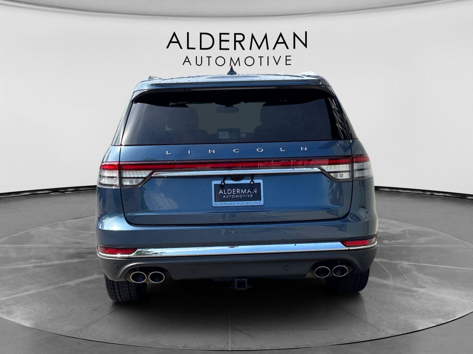Used 2020 Lincoln Aviator Reserve w/ Elements Package Plus AWD/4WD image 4