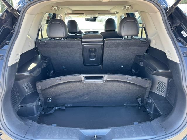 Used 2019 Nissan Rogue SL w/ Premium Package AWD/4WD image 23
