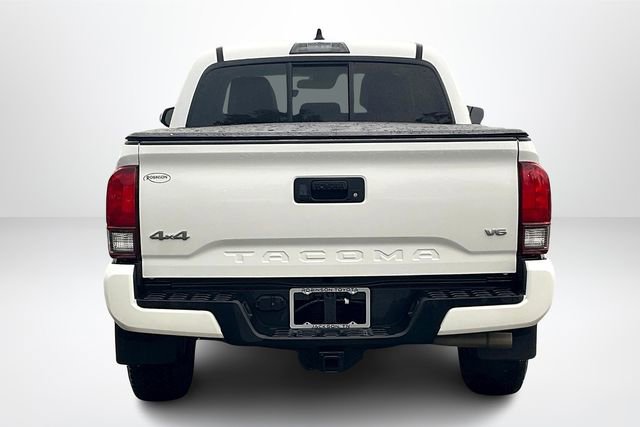 Used 2023 Toyota Tacoma SR AWD/4WD image 4