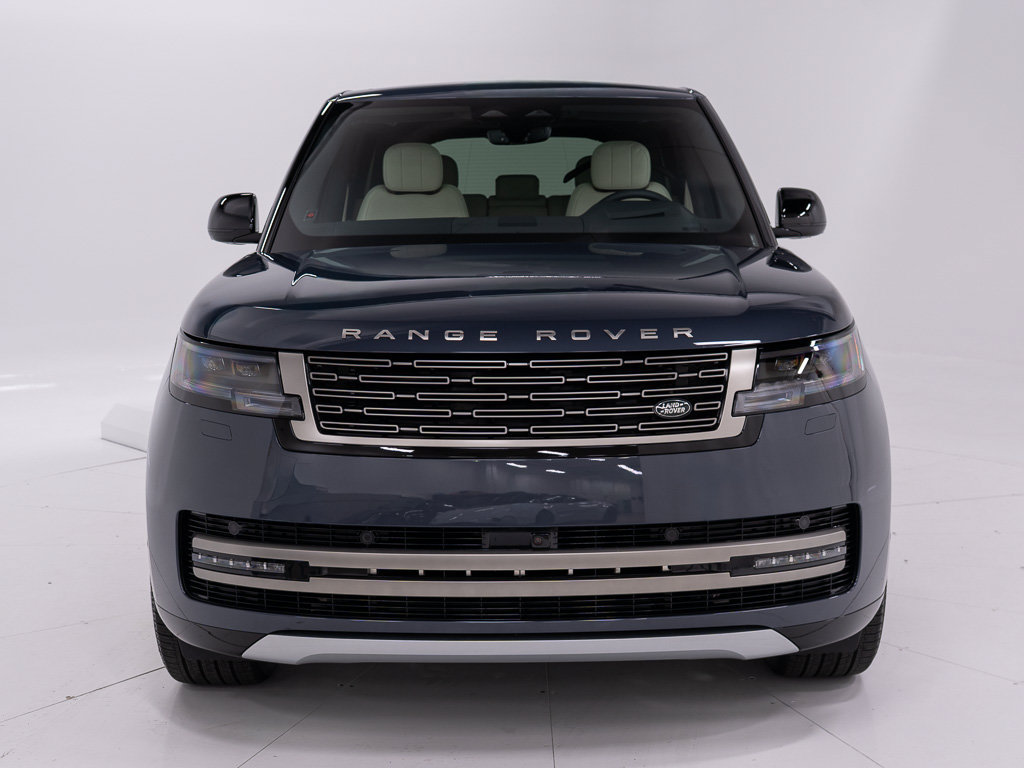 Used 2026 Land Rover Range Rover SE AWD/4WD image 8