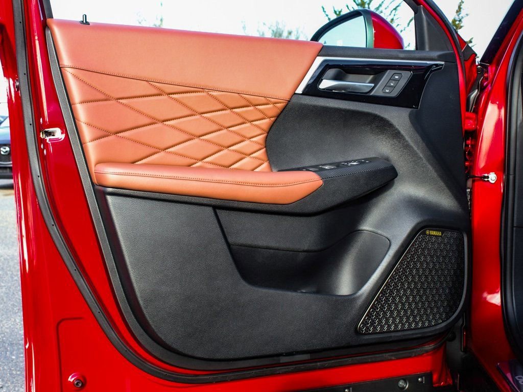 New 2026 Mitsubishi Outlander SEL image 8