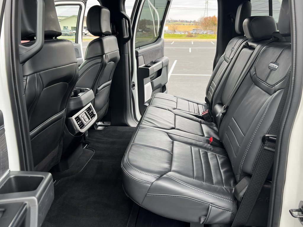 Used 2025 Ford F250 Platinum image 20