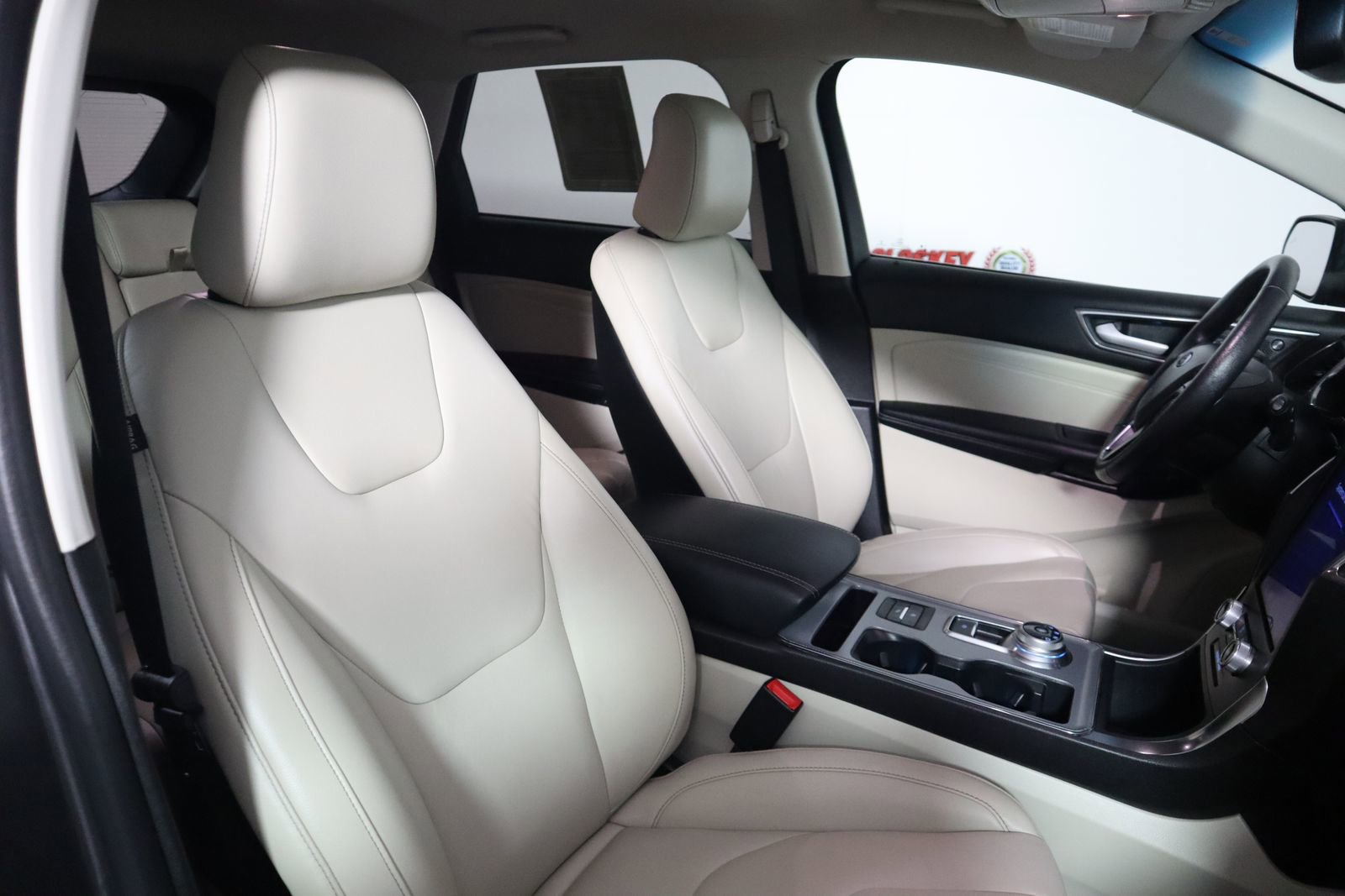 Used 2021 Ford Edge Titanium w/ Cargo Accessory Package image 47