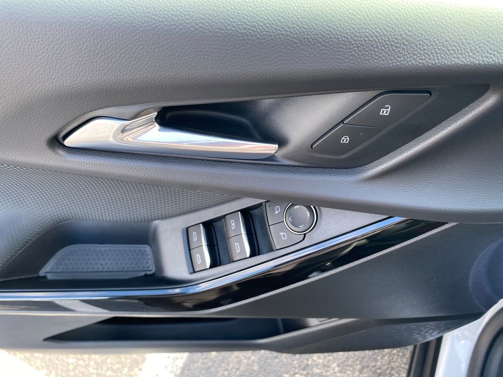 Used 2026 Chevrolet Equinox RS image 20