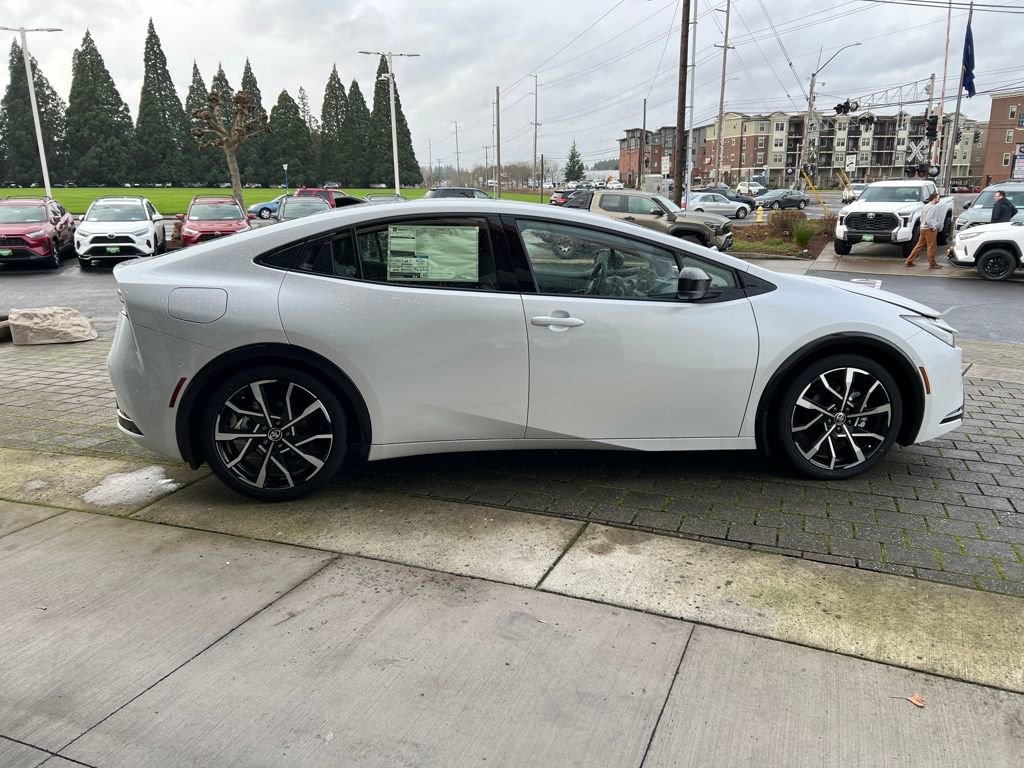 New 2026 Toyota Prius XSE Premium image 6