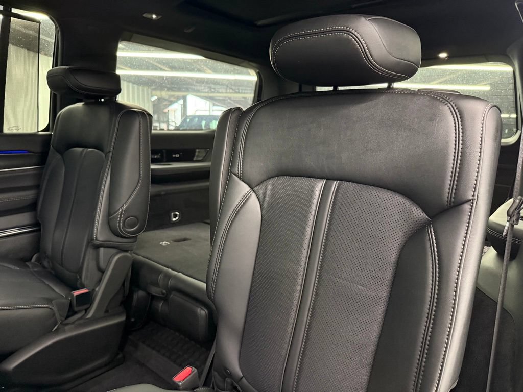 Used 2026 Jeep Grand Wagoneer Summit w/ Rear Seat Video Group I AWD/4WD image 10