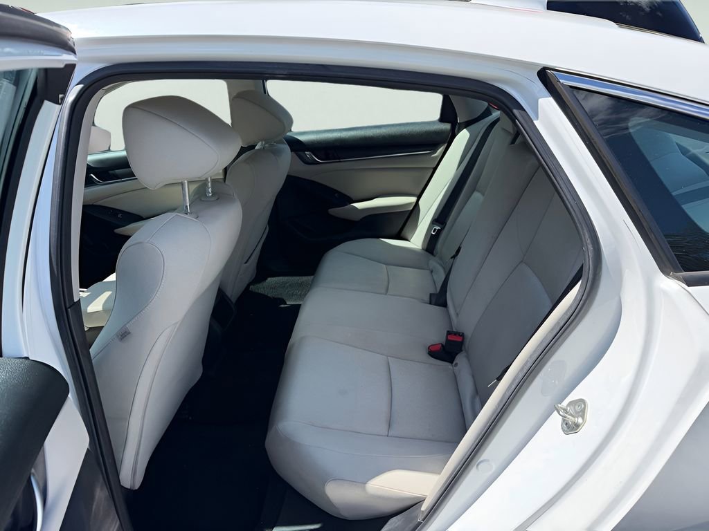 Used 2019 Honda Accord LX image 27
