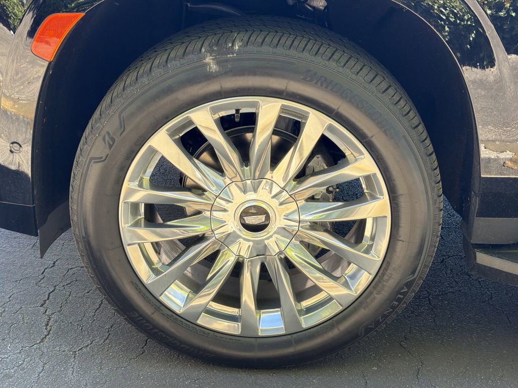 Certified 2021 Cadillac Escalade ESV Premium Luxury image 11