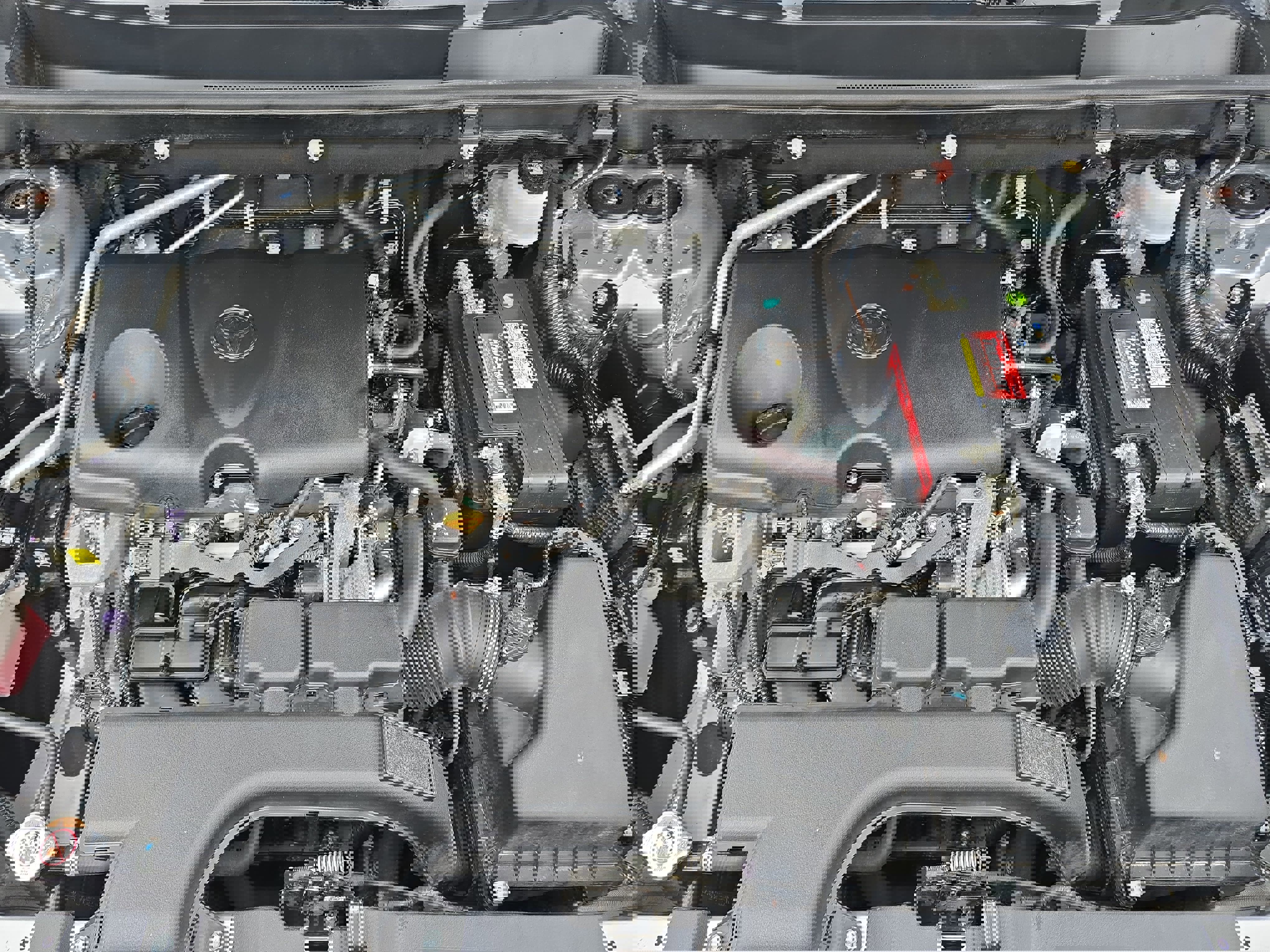 Used 2019 Toyota RAV4 LE image 28