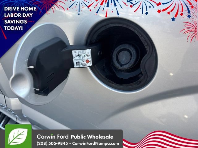 Used 2017 Ford F150 Lariat AWD/4WD image 10