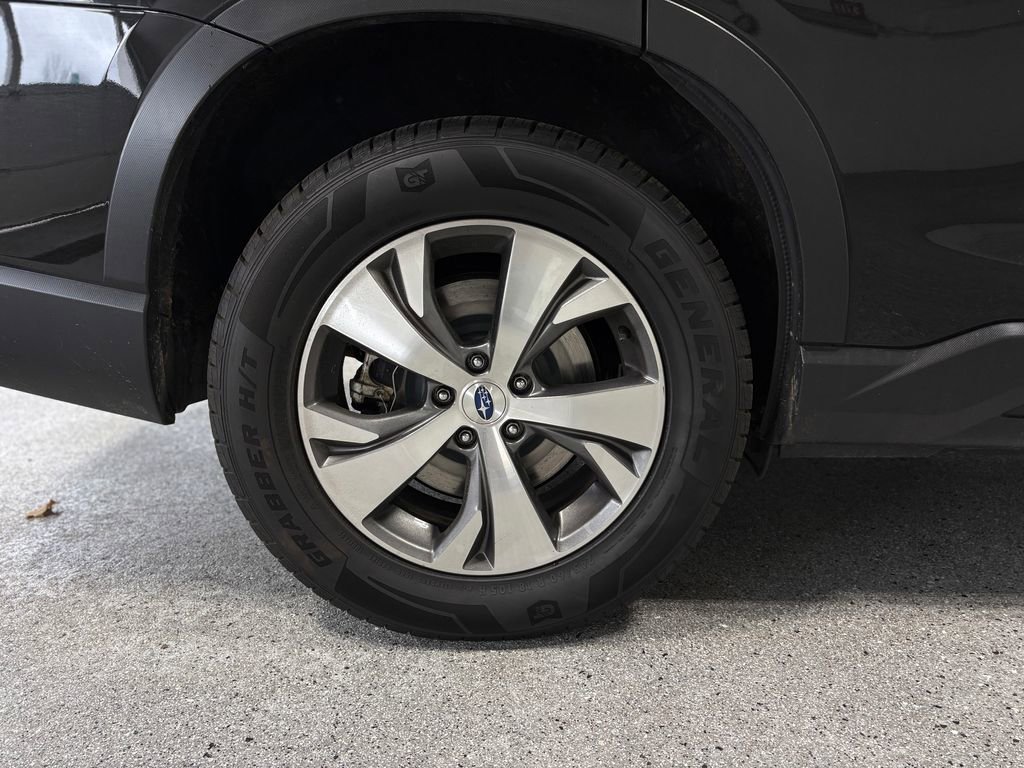 Used 2024 Subaru Ascent Premium w/ Convenience Package image 37