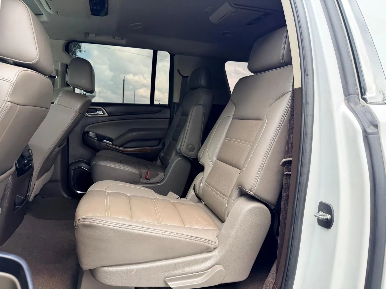 Used 2019 GMC Yukon XL Denali w/ Denali Ultimate Package RWD image 18