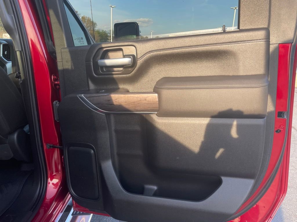 Used 2021 Chevrolet Silverado 2500 LTZ image 14