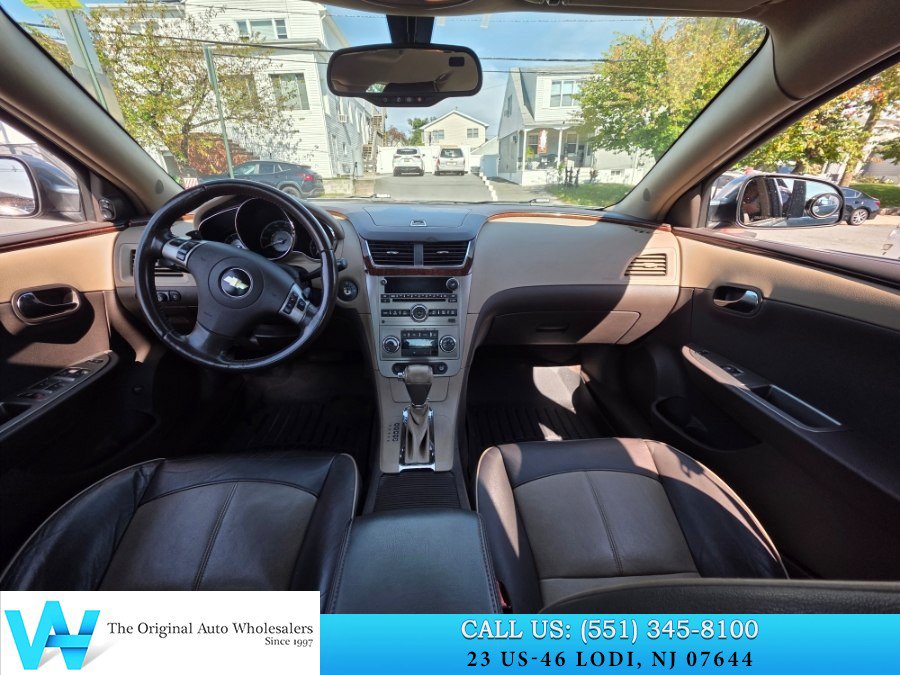 Used 2009 Chevrolet Malibu LTZ w/ HFV6 Engine Package FWD image 9
