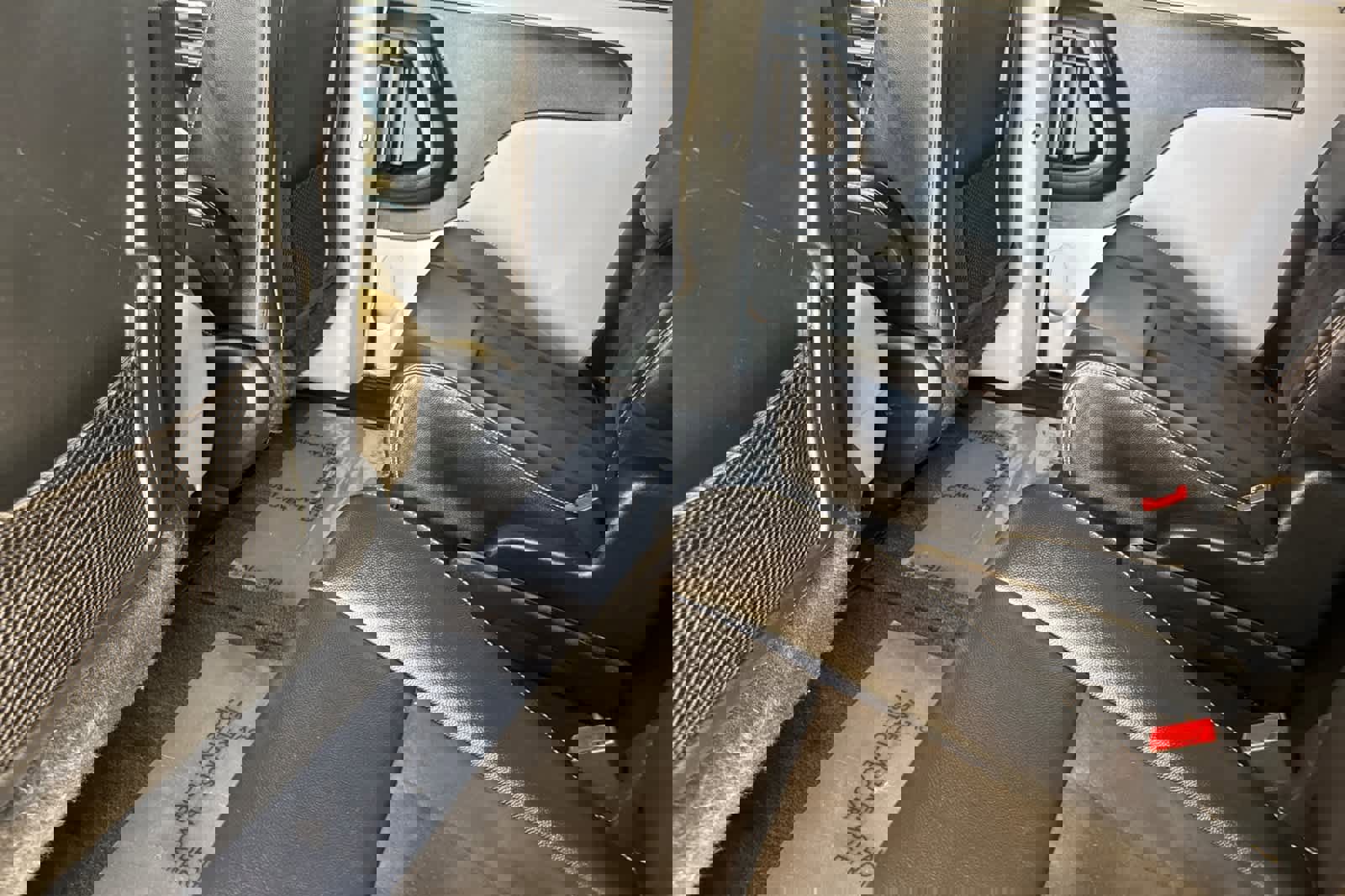 Used 2019 Dodge Grand Caravan SXT image 4