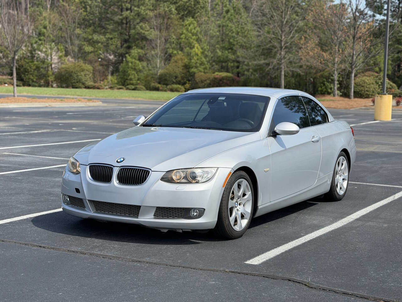 Used 2008 BMW 335i Convertible image 3