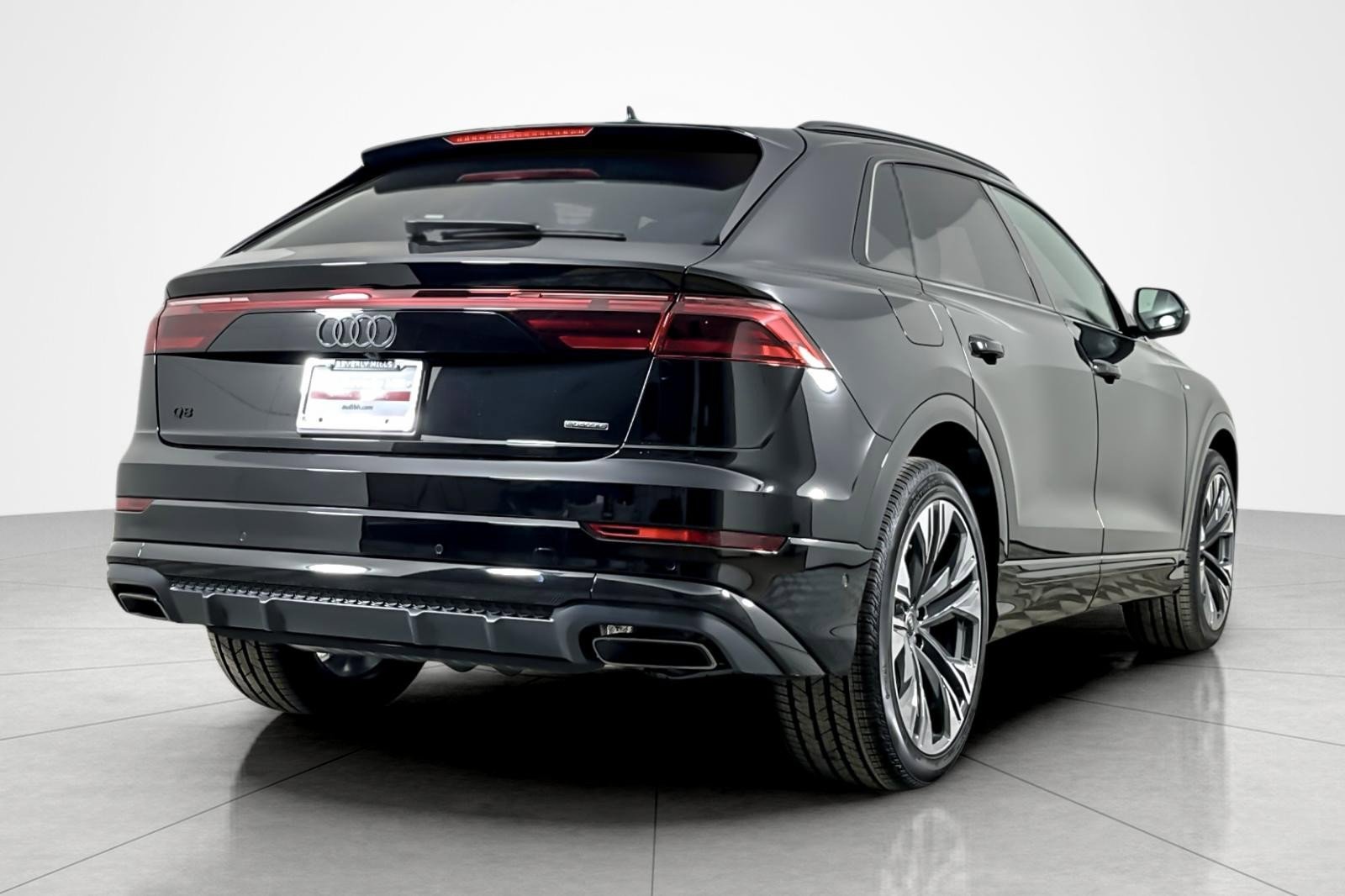 New 2026 Audi Q8 Premium Plus AWD/4WD image 6