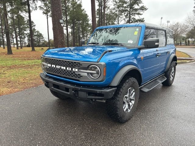 Used 2024 Ford Bronco Badlands image 6