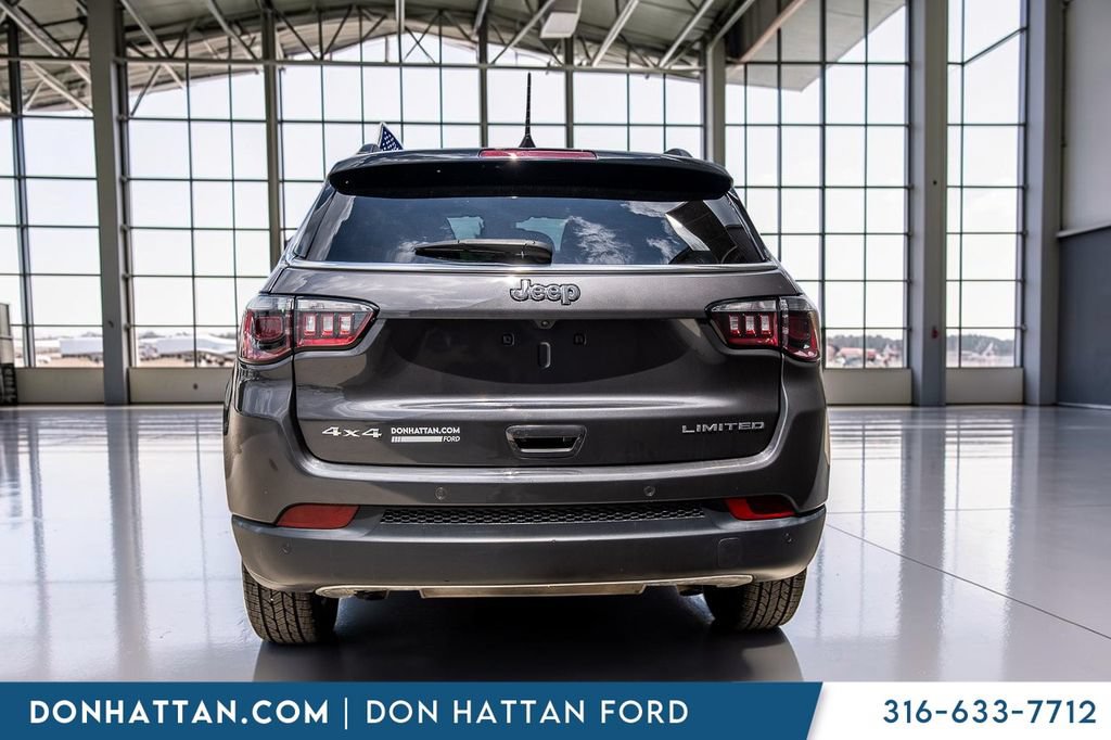 Used 2024 Jeep Compass Limited AWD/4WD image 30