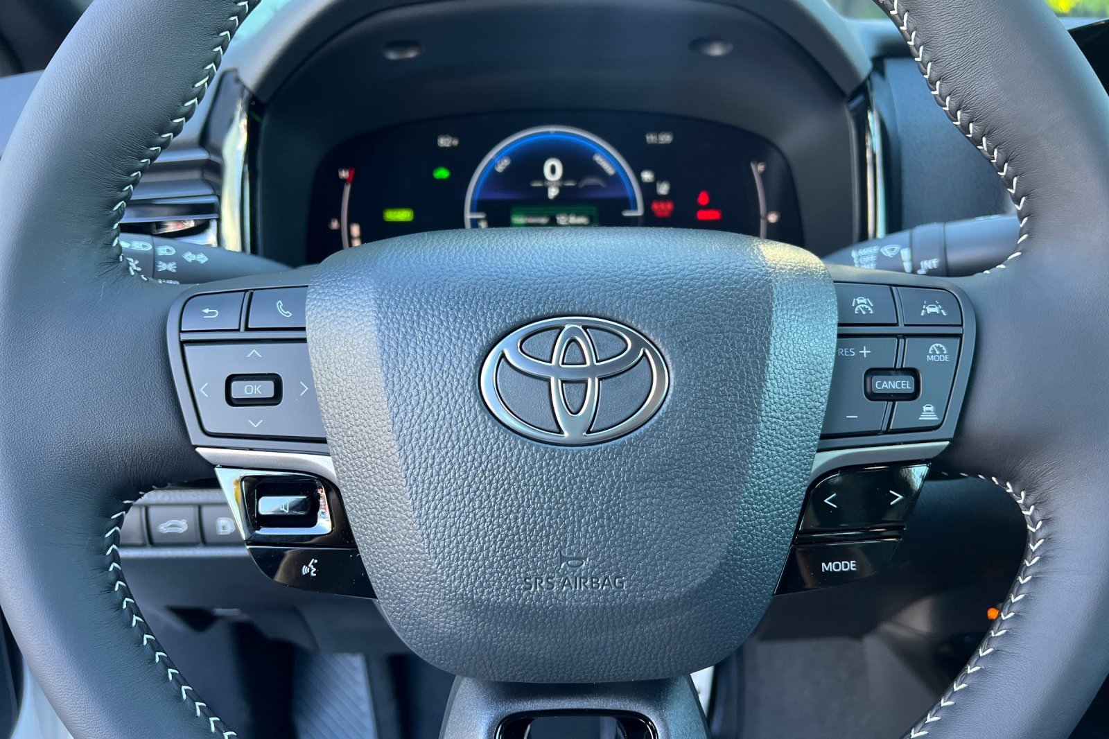 New 2026 Toyota Camry SE image 25