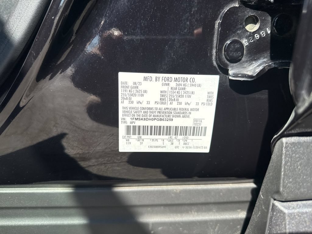 Certified 2023 Ford Explorer XLT w/ Equipment Group 202A AWD/4WD image 61