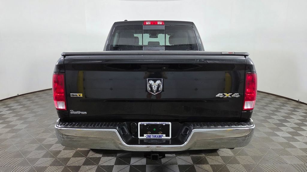 Used 2018 RAM 1500 Classic SLT AWD/4WD image 7
