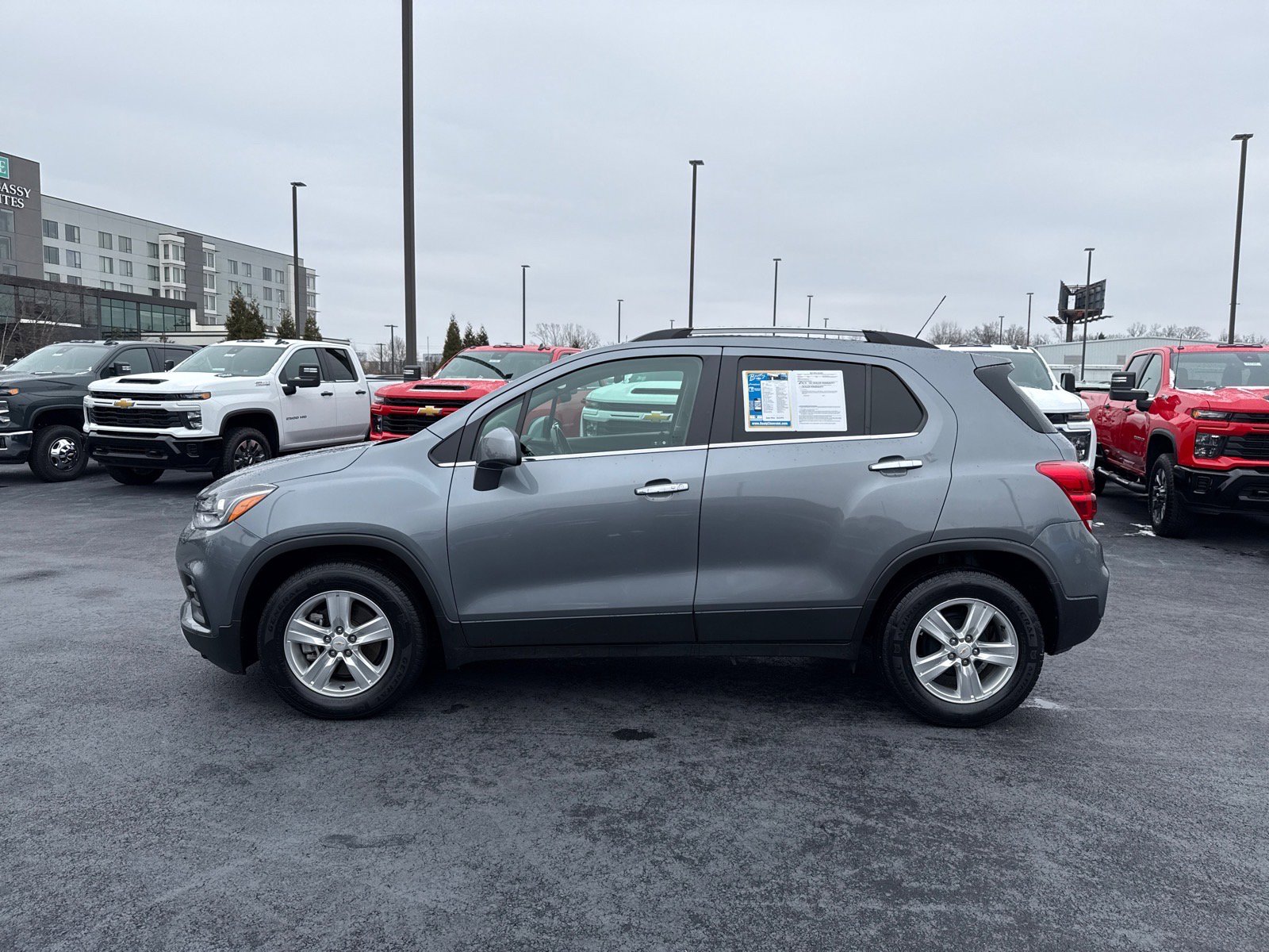 Used 2019 Chevrolet Trax LT w/ LT Convenience Package image 6