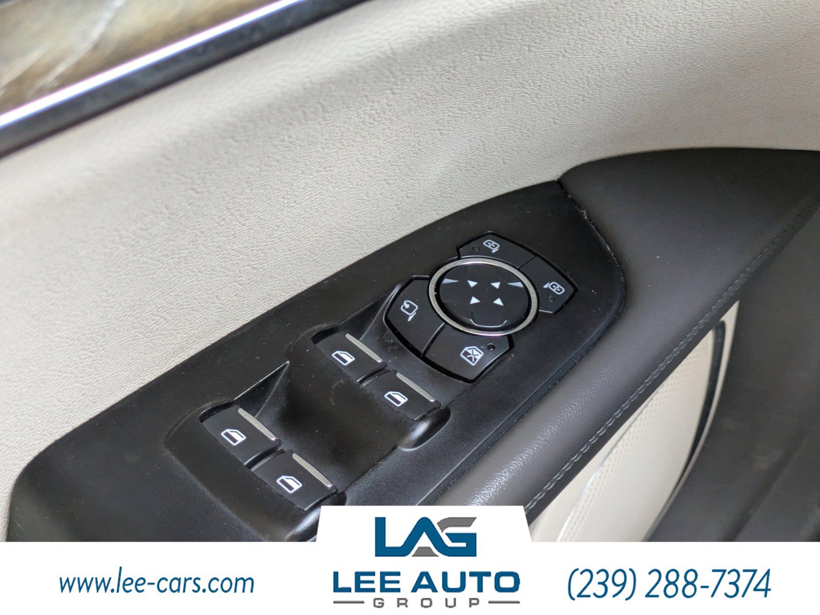 Used 2019 Lincoln Nautilus Select image 18