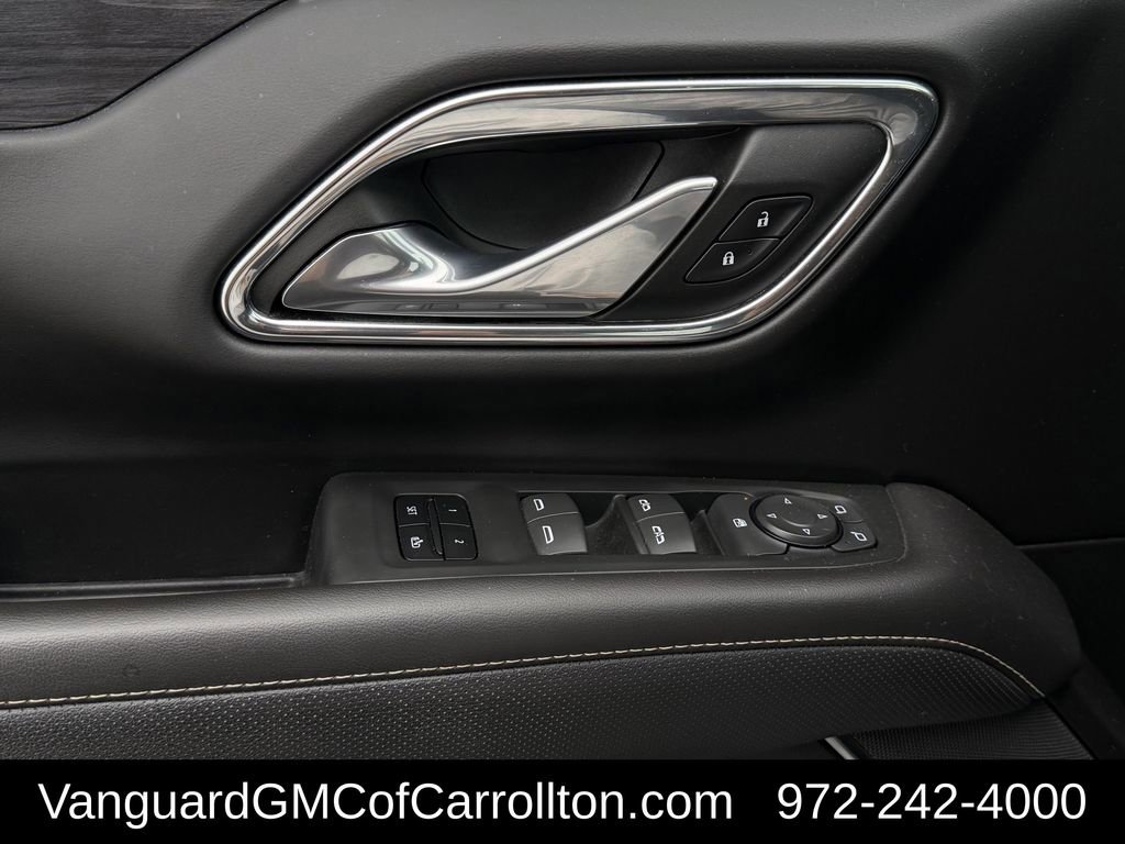 Used 2023 GMC Yukon XL SLT image 26