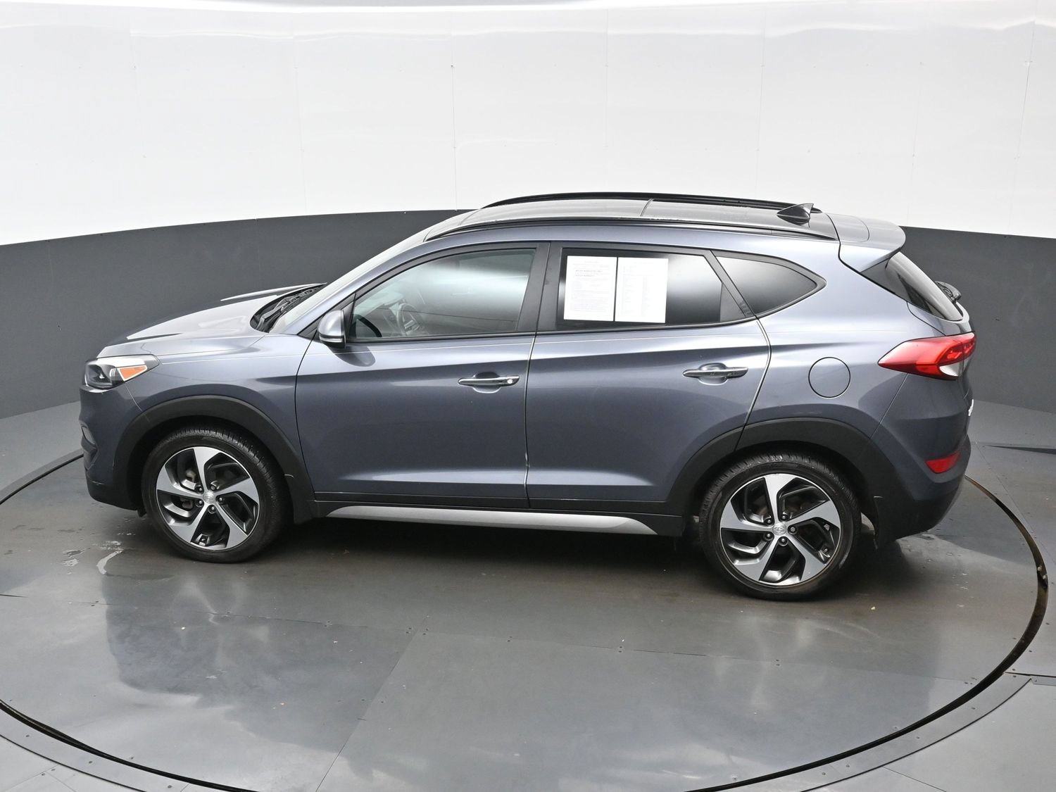 Used 2017 Hyundai Tucson Limited w/ Limited Ultimate Package 03 FWD image 37