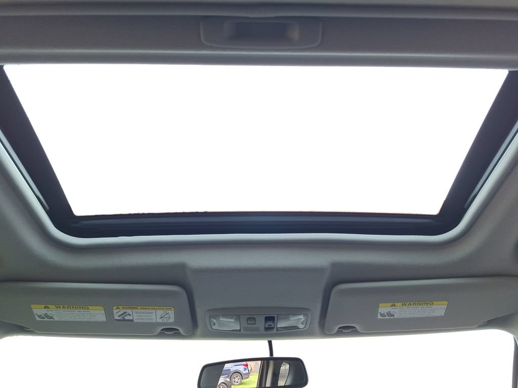 Used 2012 Mitsubishi Outlander SE FWD image 13