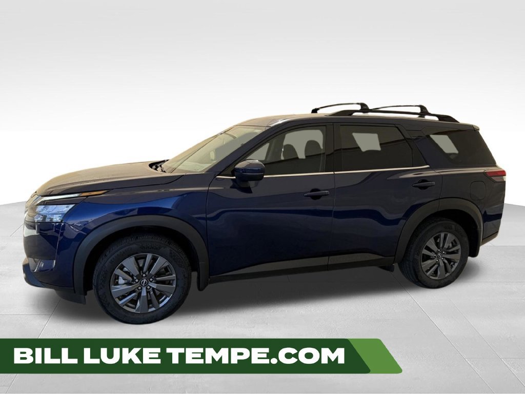 Used 2024 Nissan Pathfinder SV