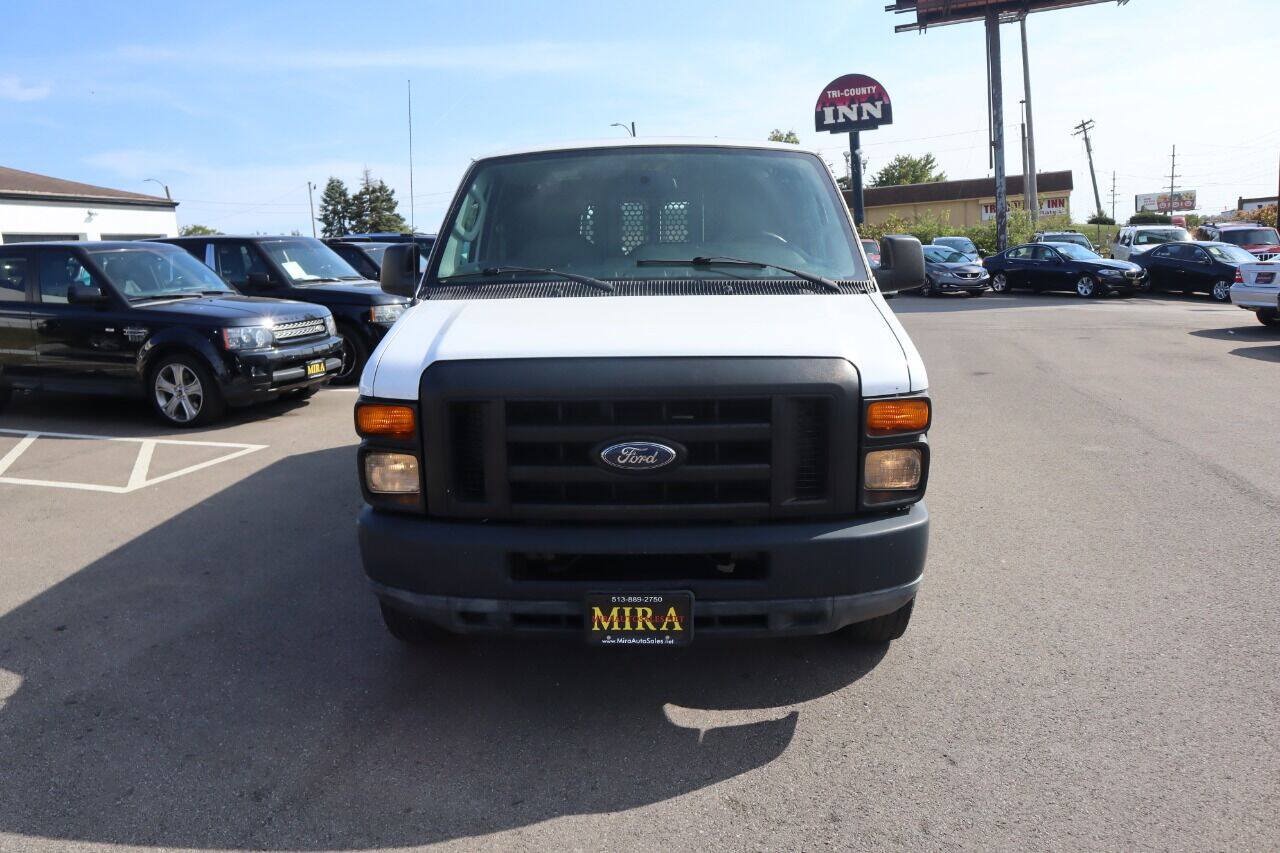 Used 2011 Ford E-250 and Econoline 250 w/ PWR Group RWD image 2