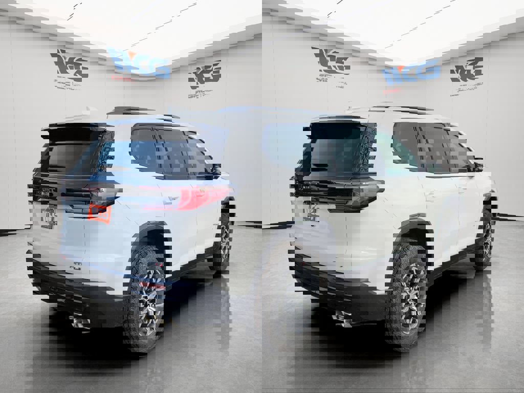 New 2026 GMC Acadia AT4 w/ Super Cruise Package image 4