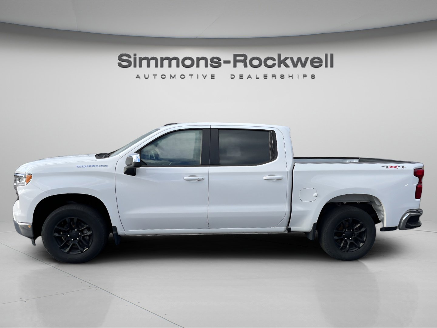 Used 2022 Chevrolet Silverado 1500 LT image 4