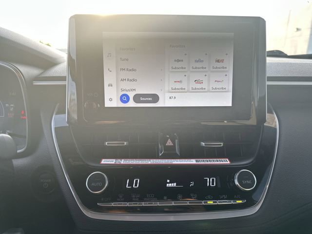 Used 2024 Toyota Corolla Cross XSE w/ Convenience Package image 25