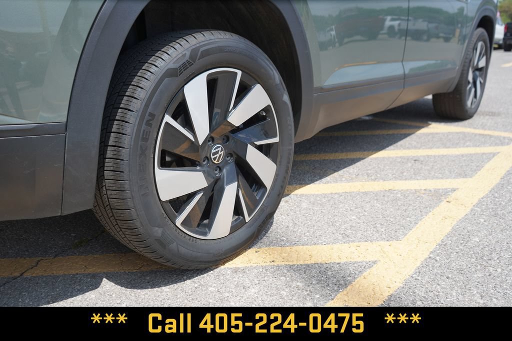 Used 2026 Volkswagen Atlas Cross Sport SE FWD image 7