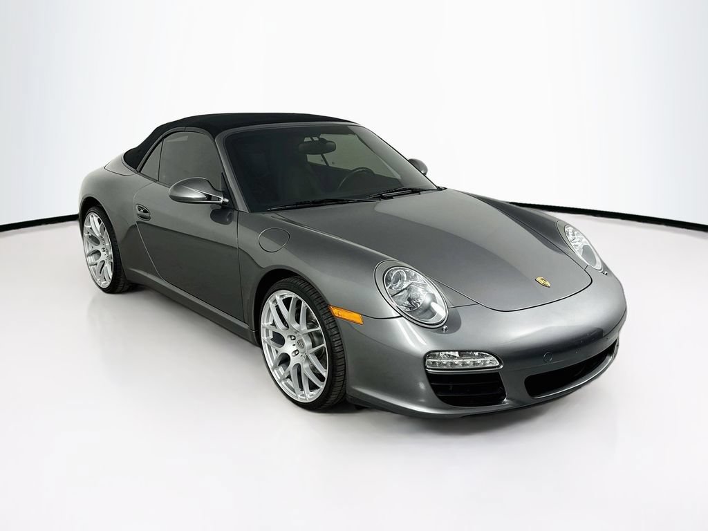 Used 2011 Porsche 911 Carrera RWD image 4
