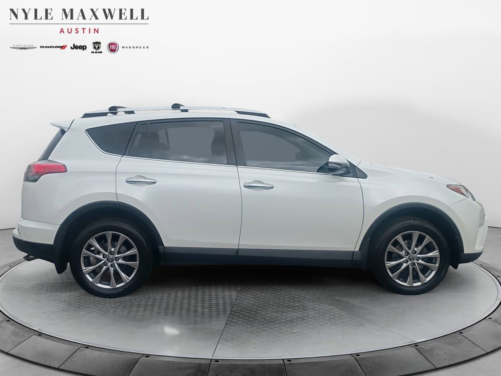 Used 2016 Toyota RAV4 Limited image 17