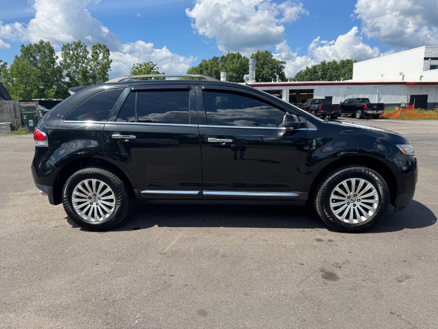 Used 2014 Lincoln MKX FWD image 6