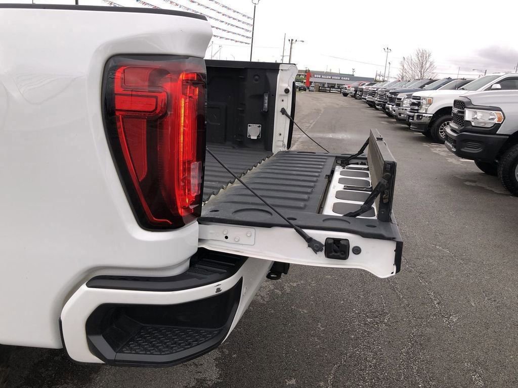 Used 2022 GMC Sierra 3500 AT4 w/ AT4 Preferred Package AWD/4WD image 32