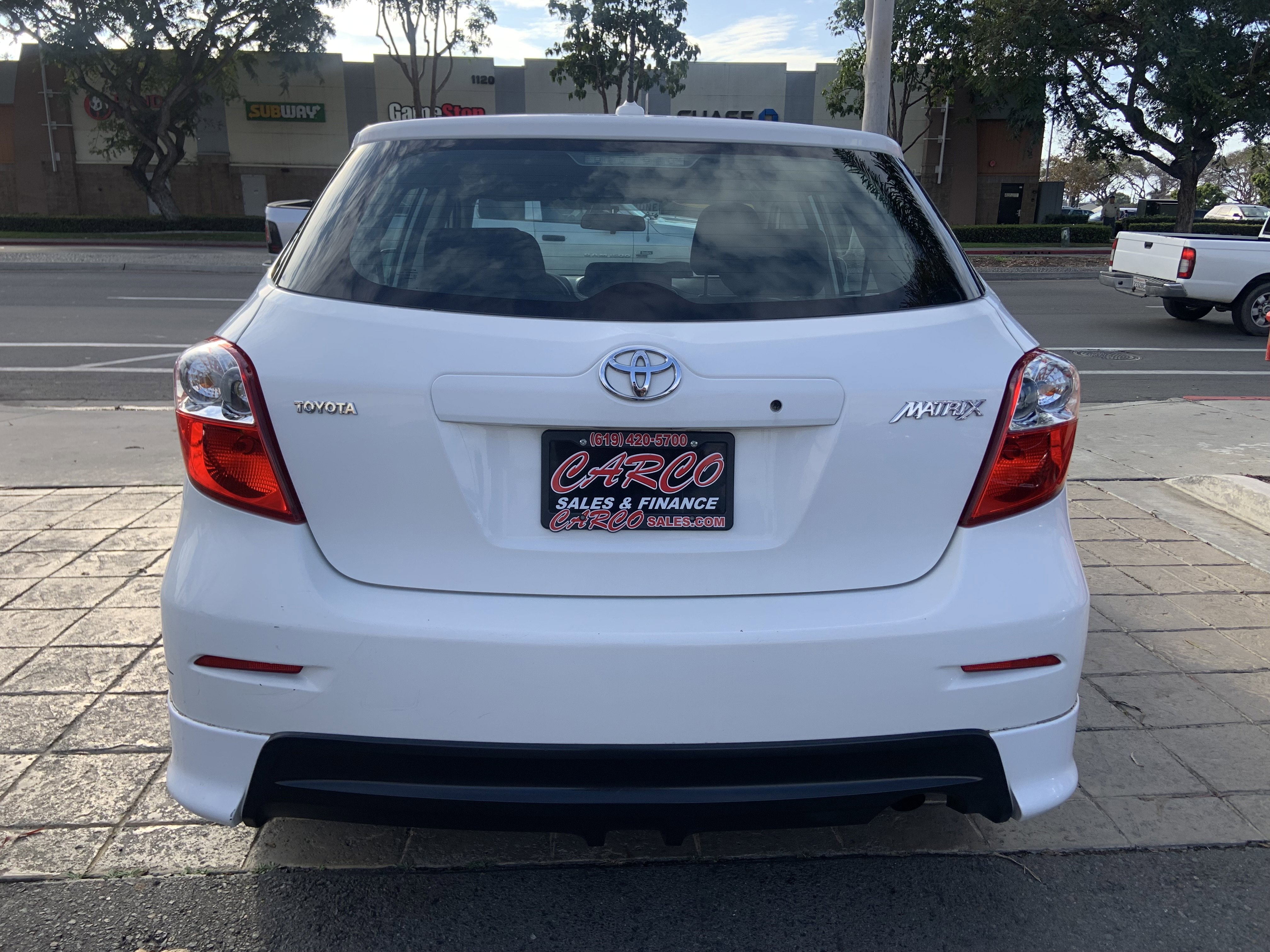 Used 2010 Toyota Matrix image 7