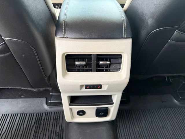 Used 2023 Ford Edge Titanium w/ Equipment Group 301A AWD/4WD image 18