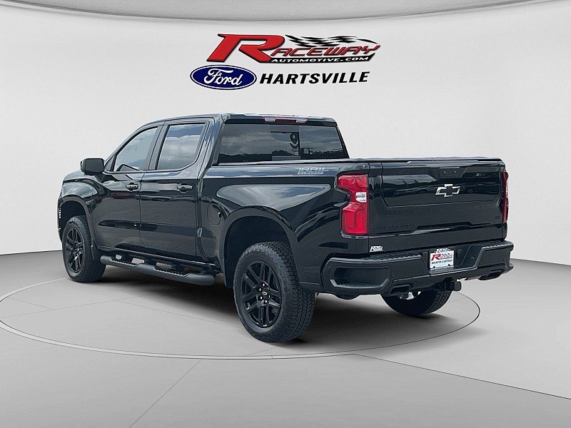 Used 2026 Chevrolet Silverado 1500 LT Trail Boss w/ LT Trail Boss Premium Package AWD/4WD image 2